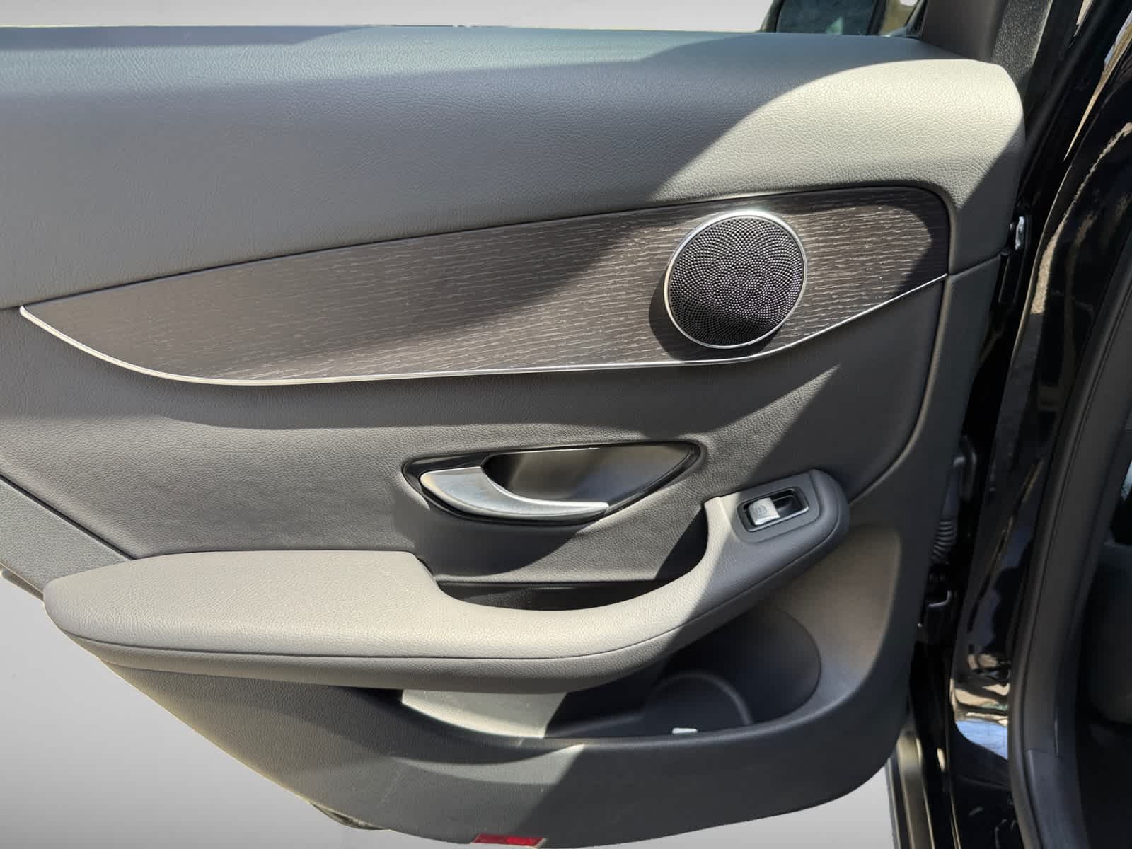used 2022 Mercedes-Benz GLC 300 car, priced at $35,988