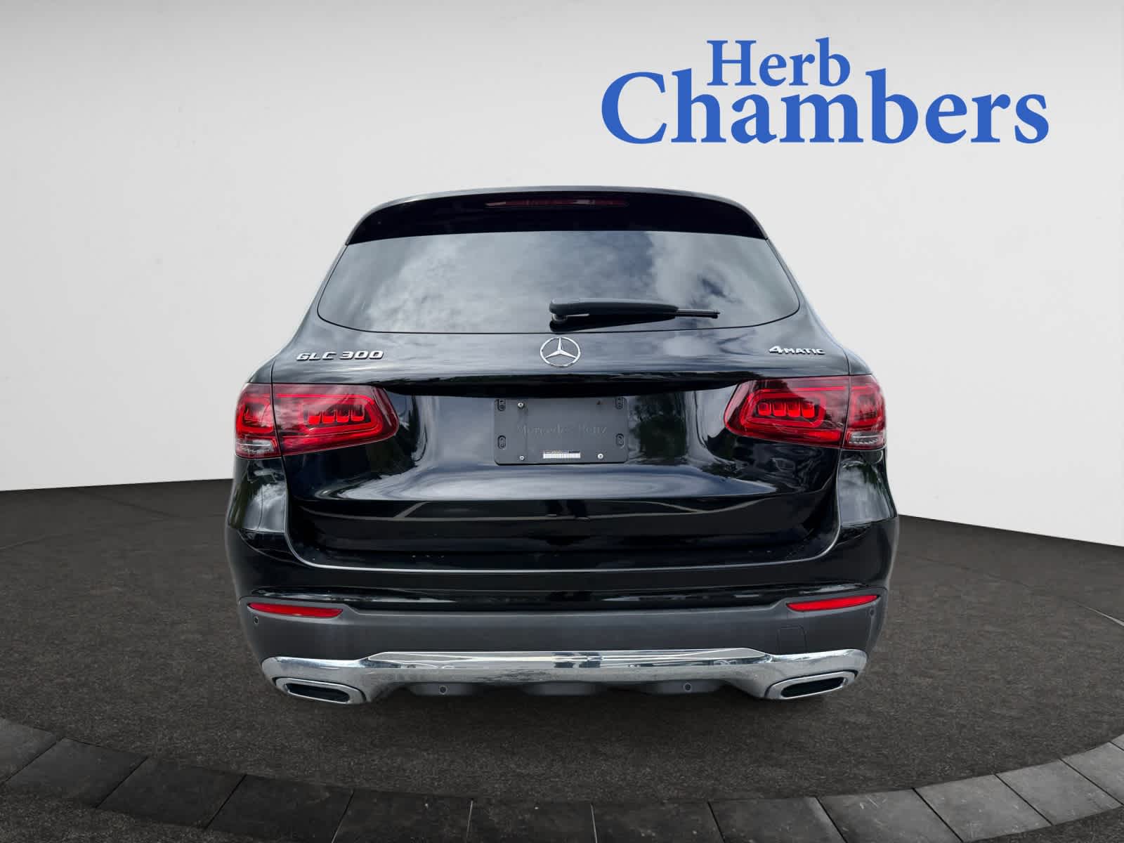 used 2021 Mercedes-Benz GLC 300 car, priced at $29,988