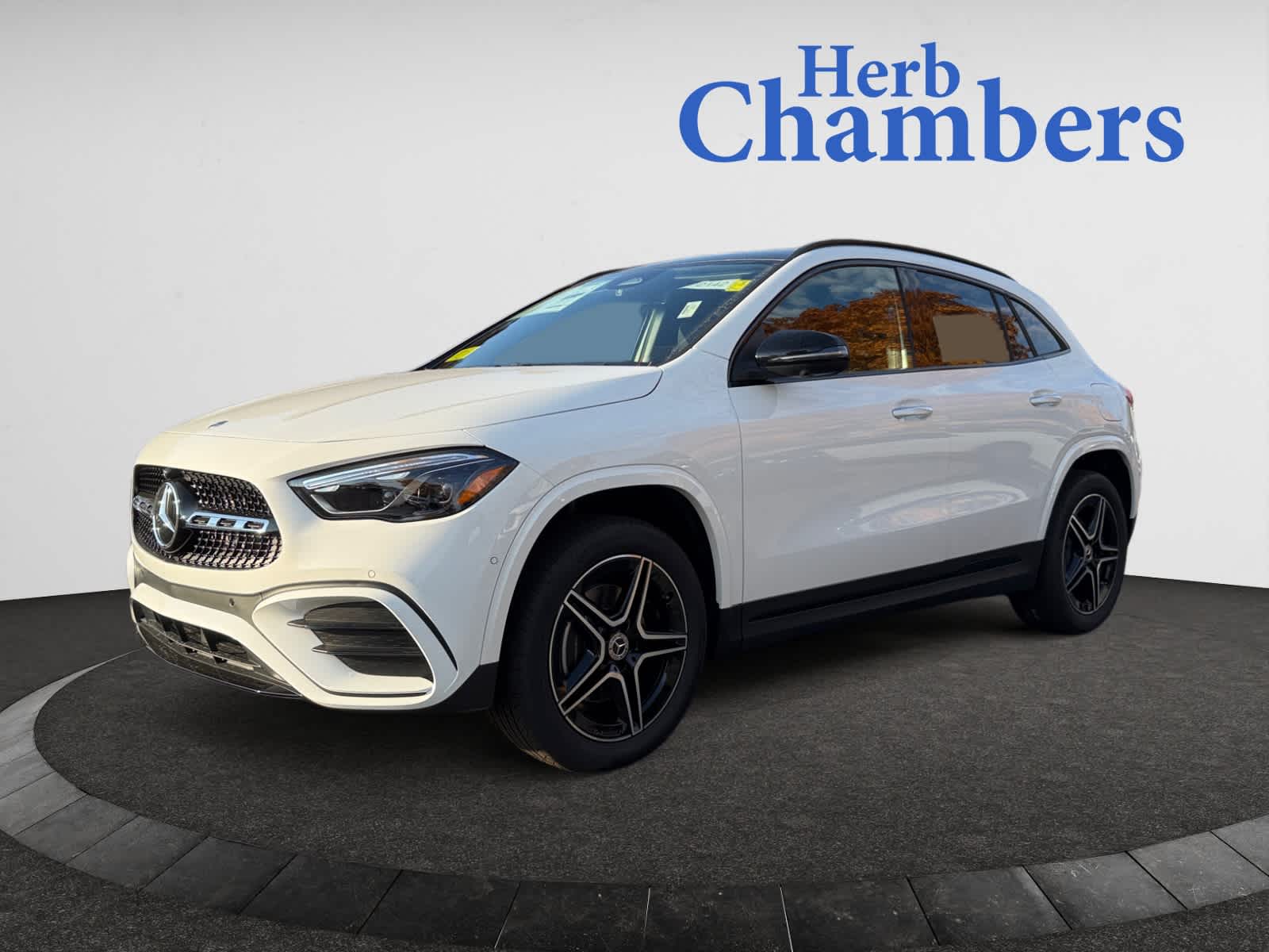 new 2025 Mercedes-Benz GLA 250 car