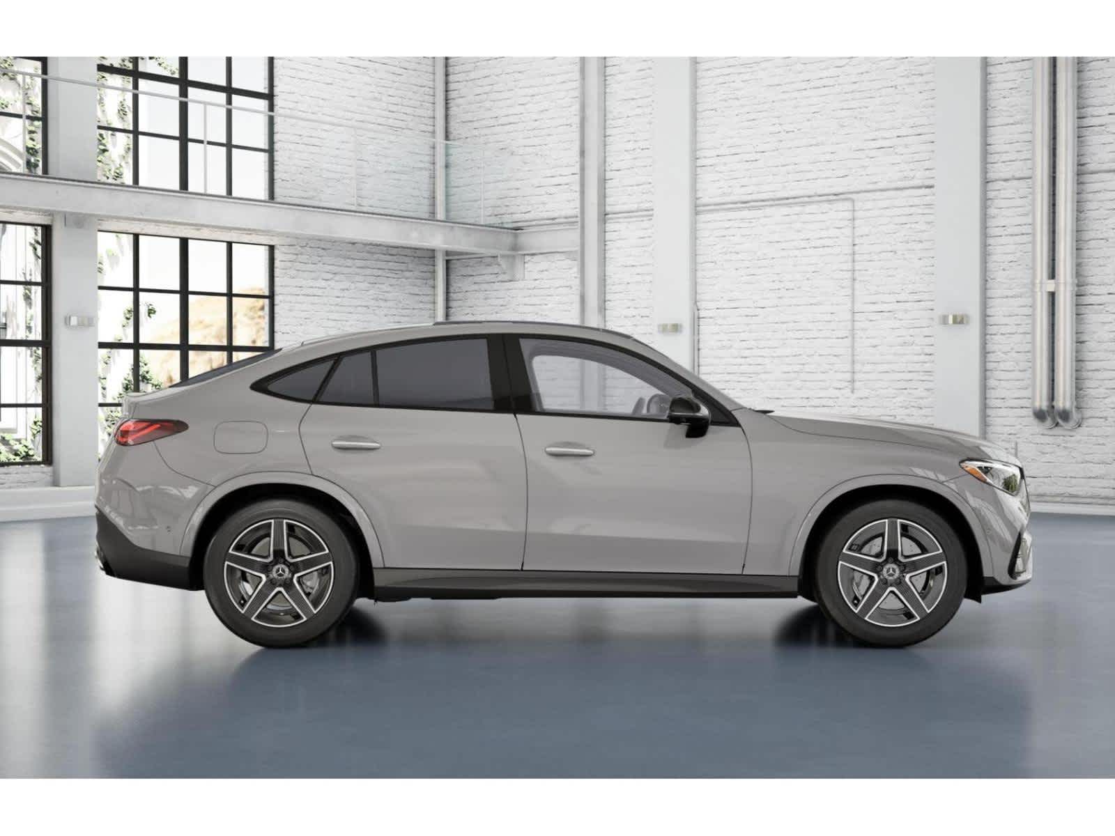 new 2025 Mercedes-Benz GLC 300 car