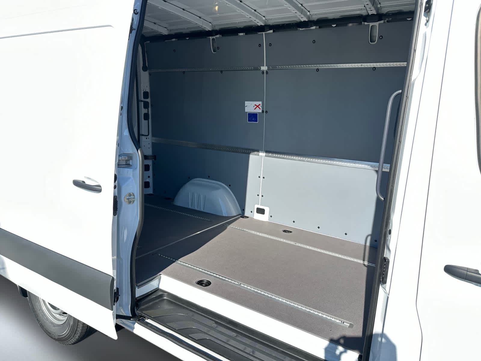 new 2025 Mercedes-Benz Sprinter car