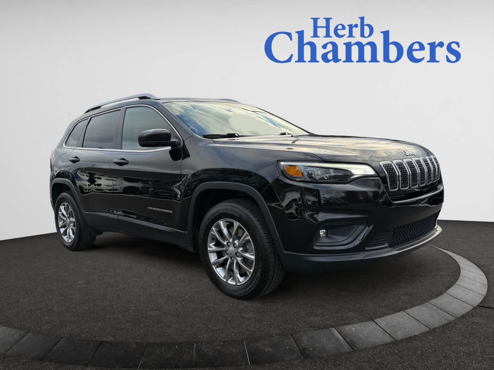 used 2019 Jeep Cherokee car, priced at $16,998