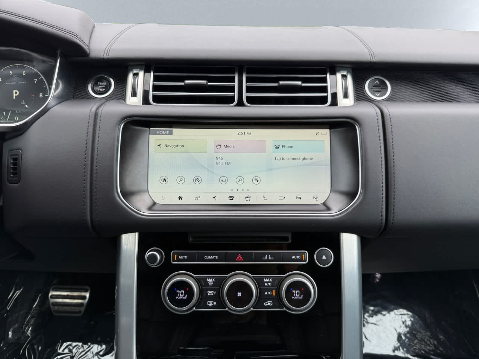 used 2017 Land Rover Range Rover car, priced at $33,998