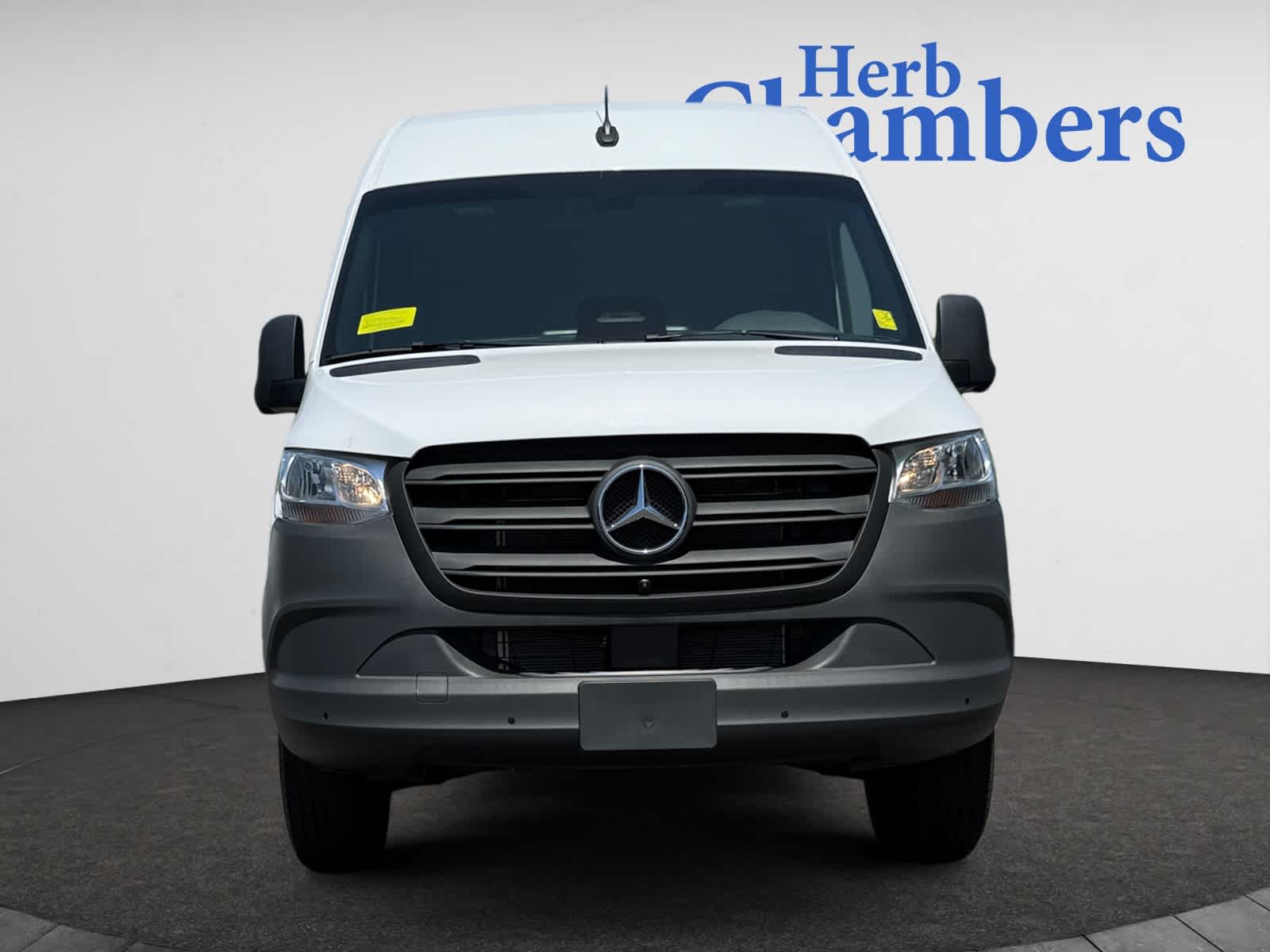 new 2025 Mercedes-Benz Sprinter car