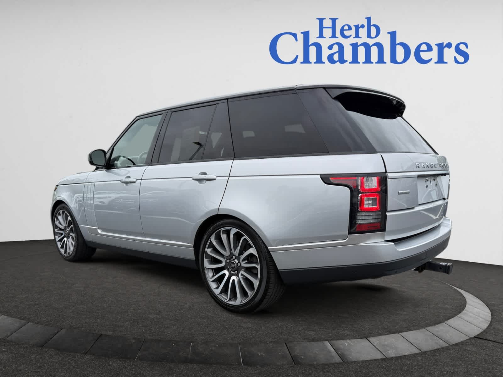 used 2017 Land Rover Range Rover car, priced at $33,998