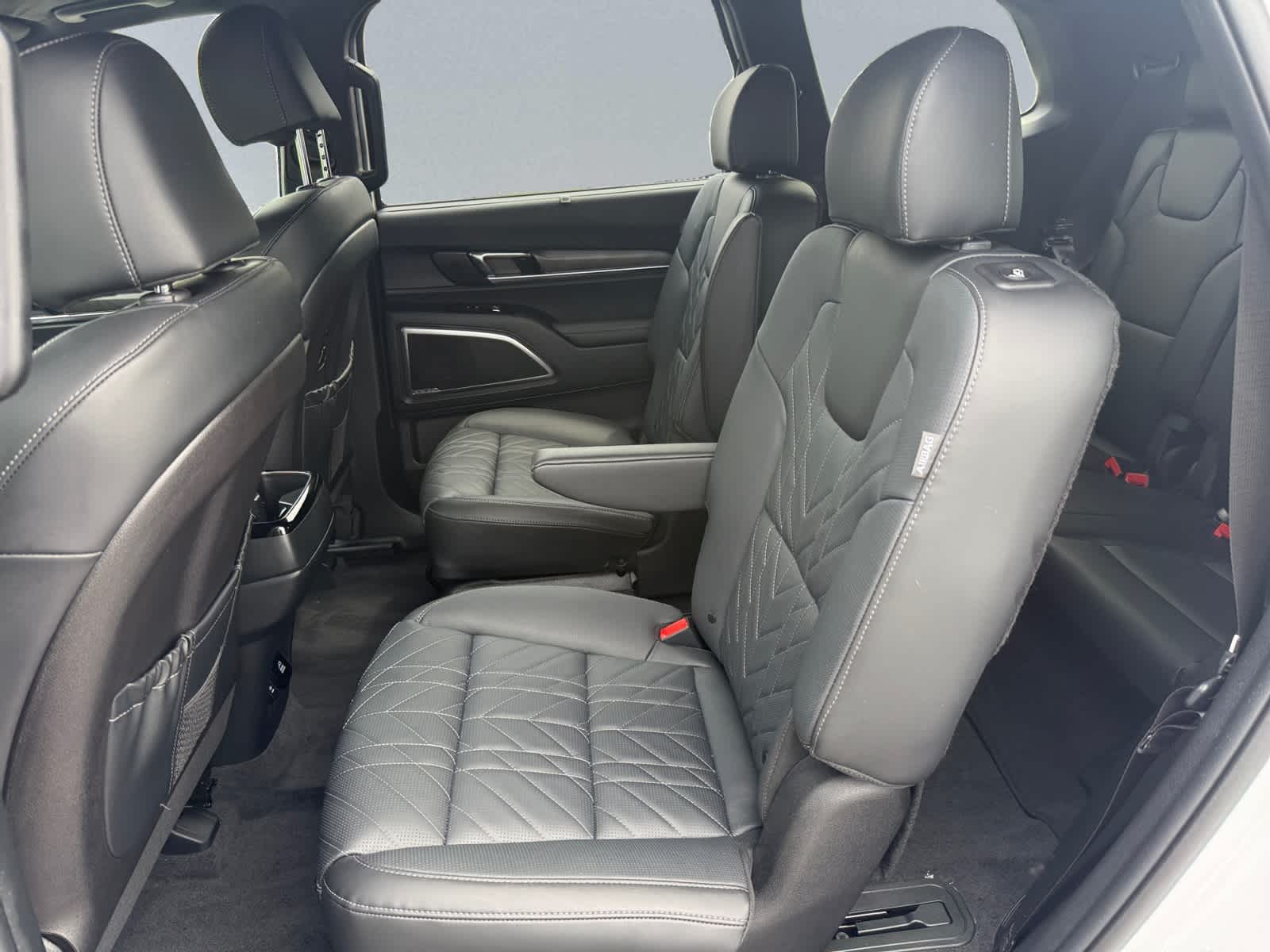 used 2025 Kia Telluride car, priced at $51,488