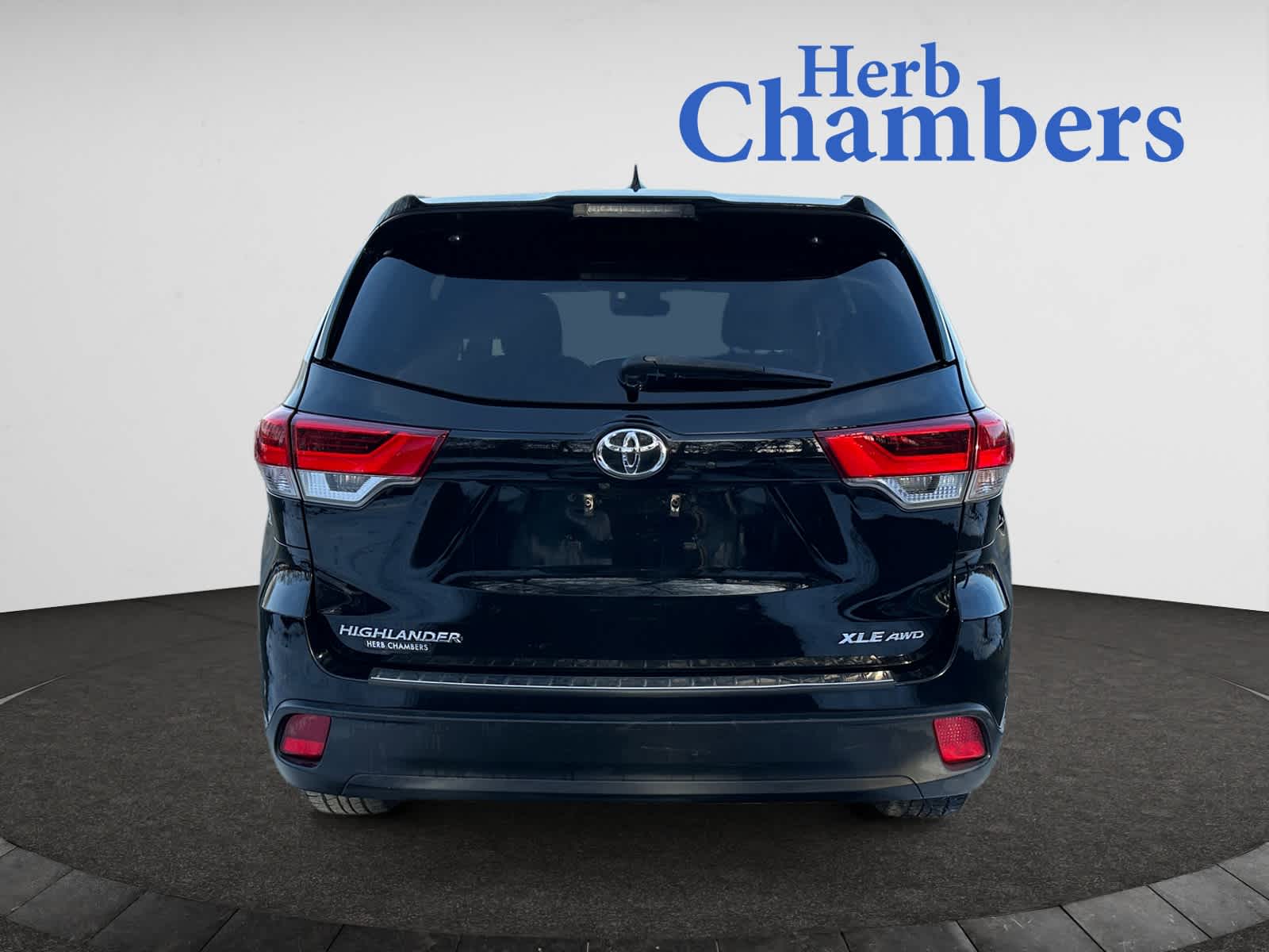 used 2019 Toyota Highlander car, priced at $22,998