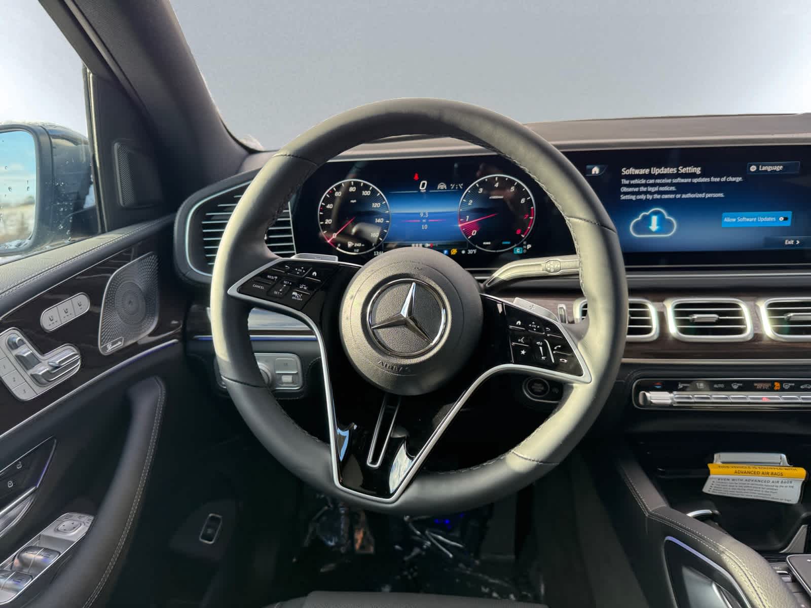 new 2025 Mercedes-Benz GLE 580 car