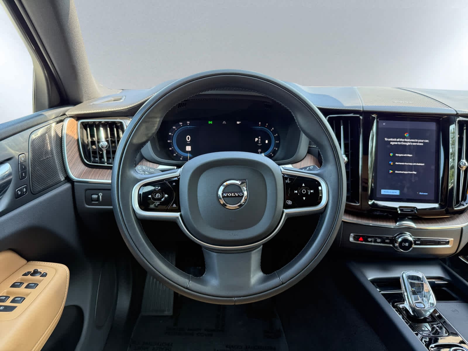 used 2022 Volvo XC60 car, priced at $39,488