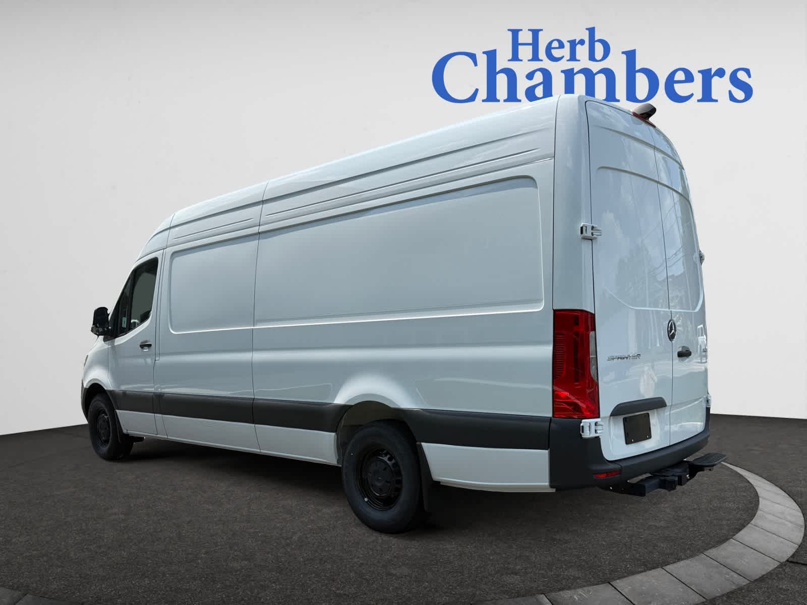 new 2025 Mercedes-Benz Sprinter car