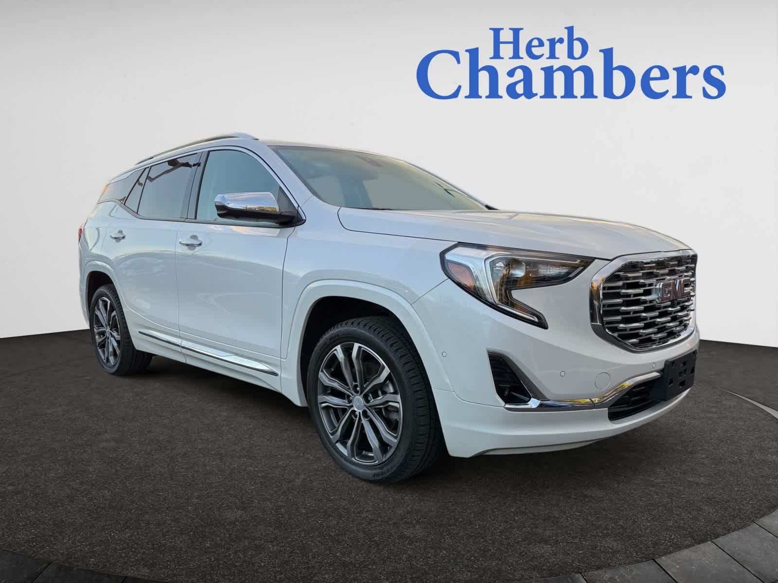 used 2020 GMC Terrain car, priced at $25,498