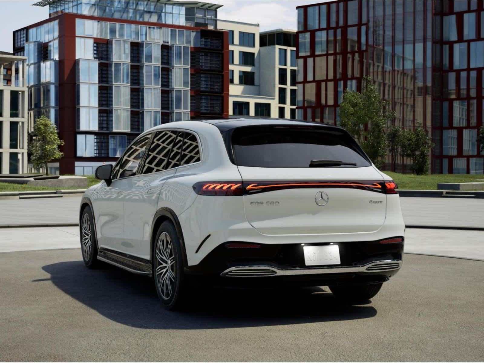 new 2025 Mercedes-Benz EQS 580 car
