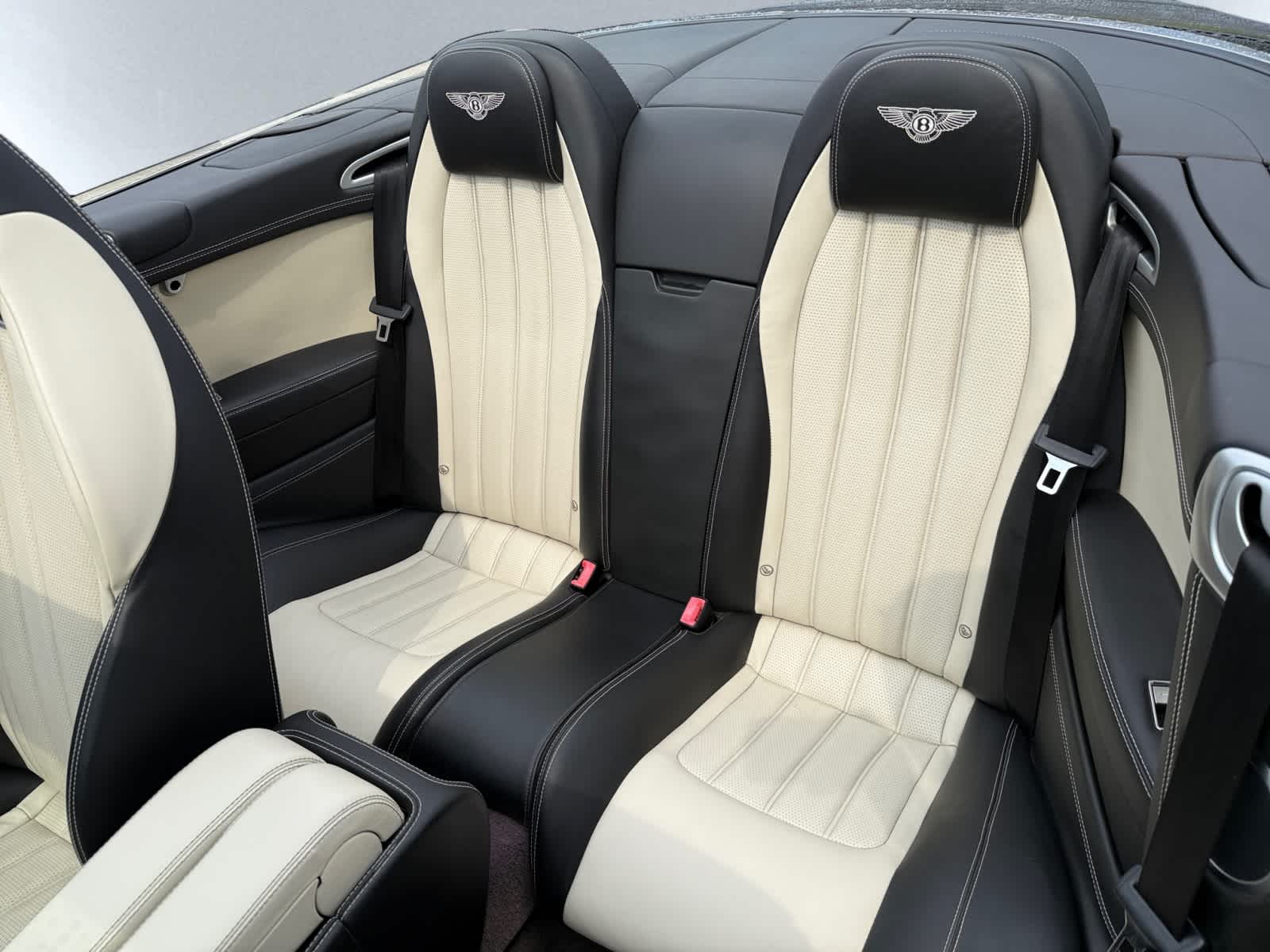 used 2014 Bentley Continental GTC car, priced at $69,998