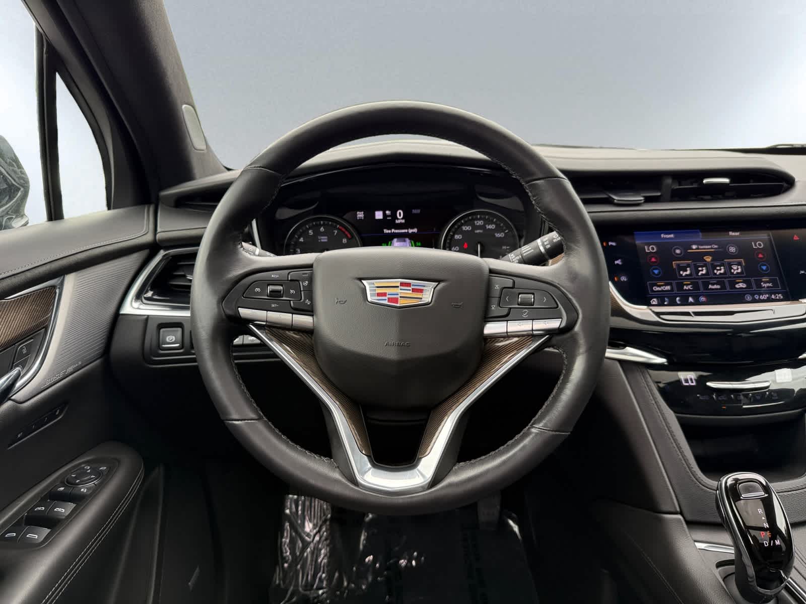 used 2020 Cadillac XT6 car, priced at $31,488