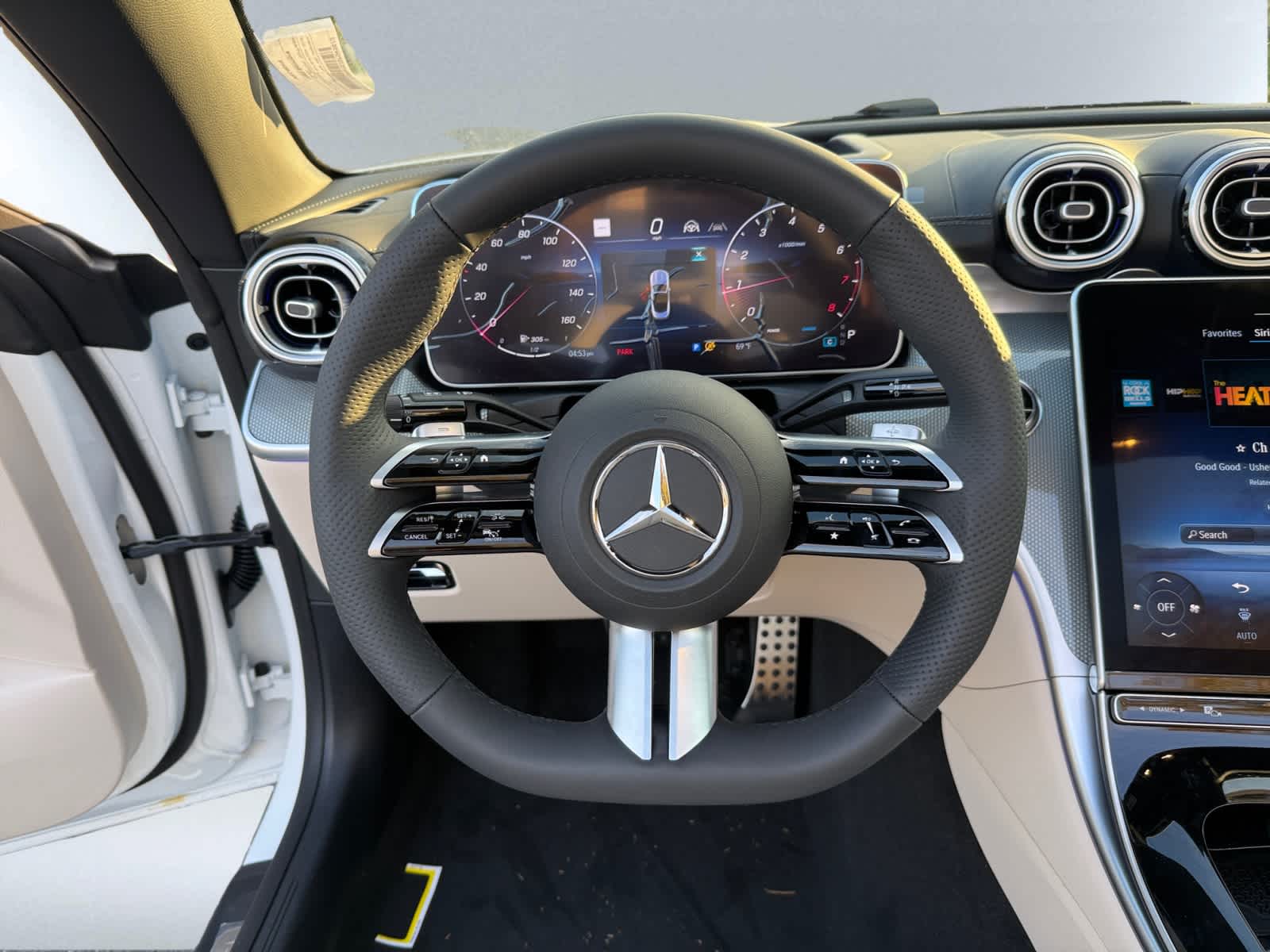 new 2025 Mercedes-Benz CLE 300 car