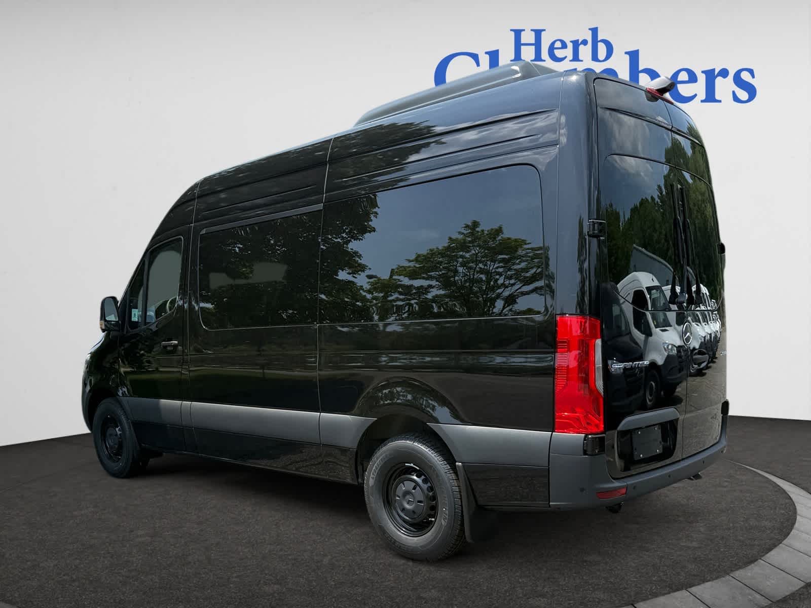 new 2025 Mercedes-Benz Sprinter 2500 car