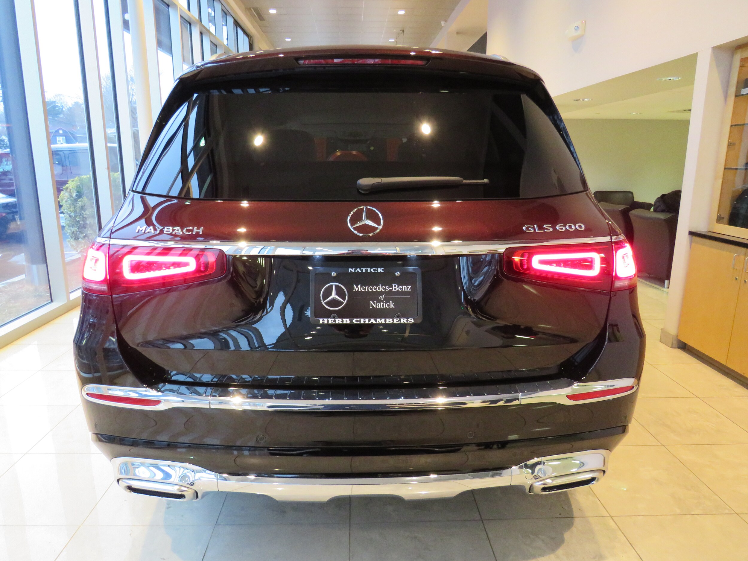 used 2023 Mercedes-Benz Maybach GLS 600 car, priced at $179,998