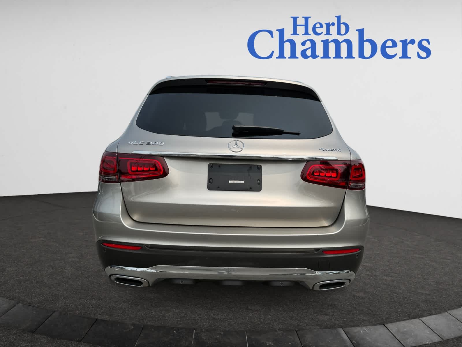used 2021 Mercedes-Benz GLC 300 car, priced at $30,998