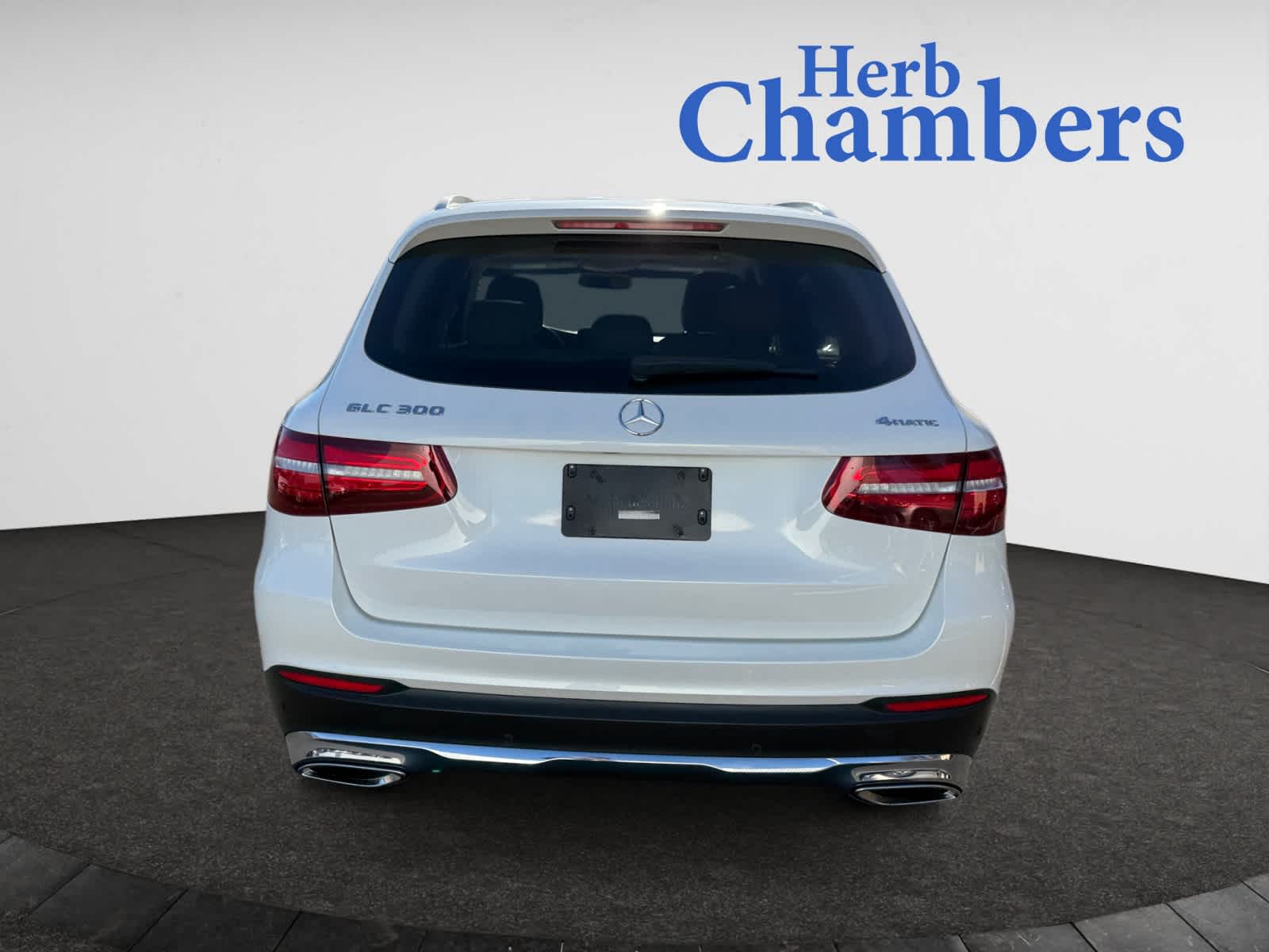 used 2019 Mercedes-Benz GLC 300 car, priced at $22,998