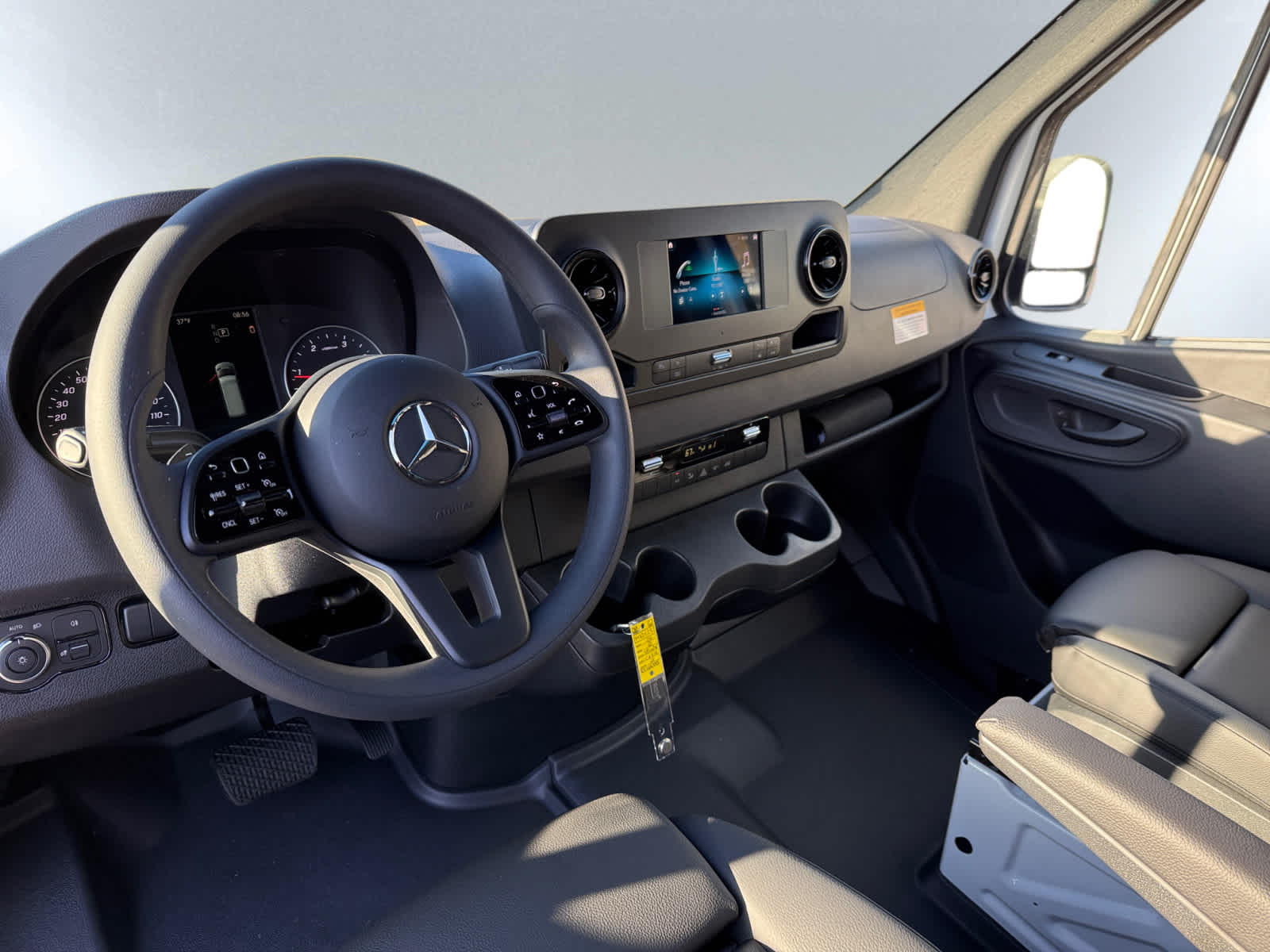 new 2024 Mercedes-Benz Sprinter car