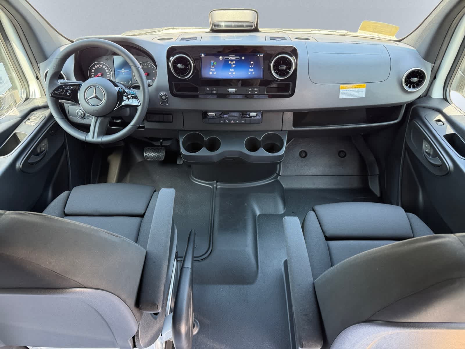 new 2025 Mercedes-Benz Sprinter 2500 car