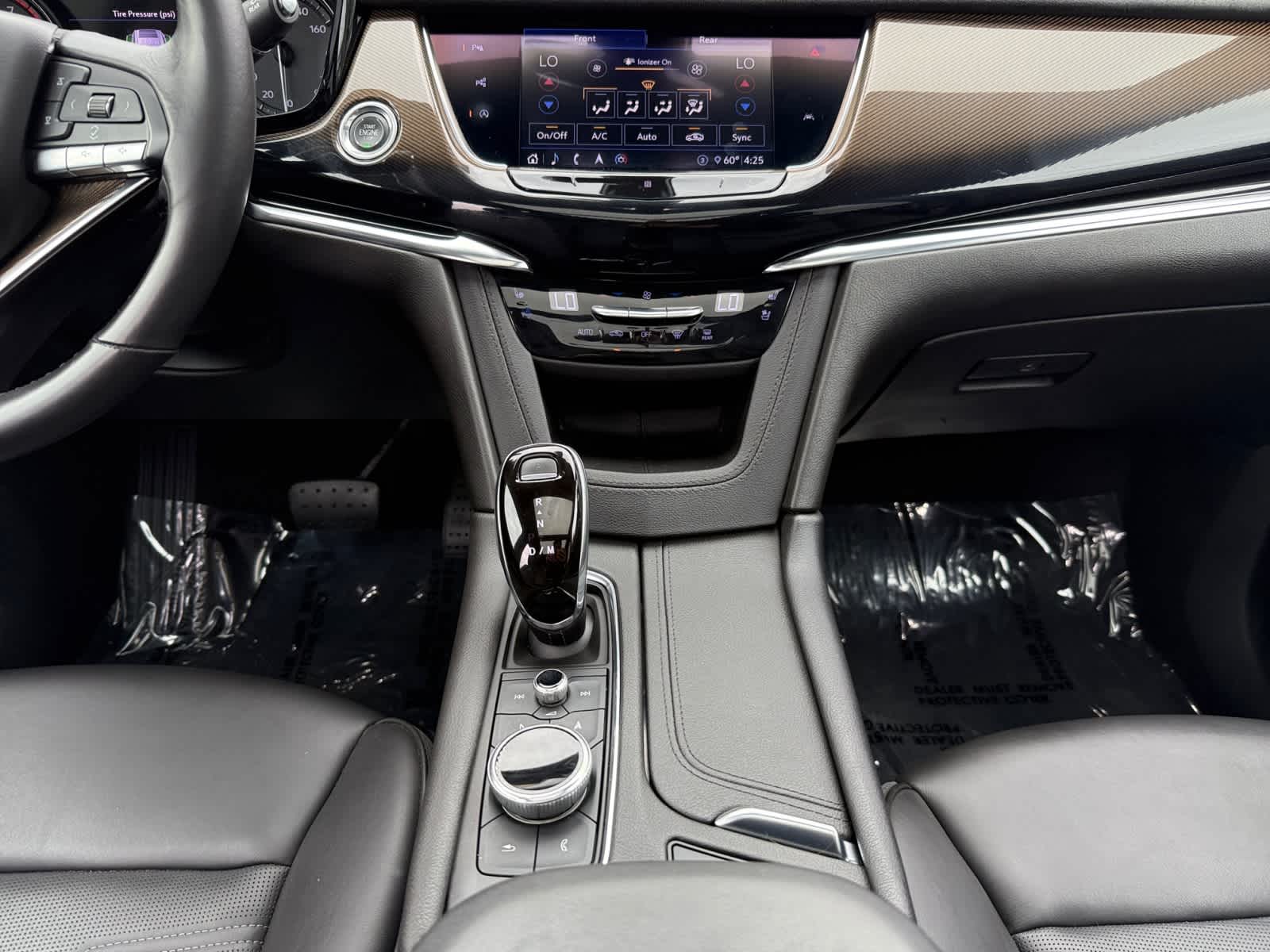 used 2020 Cadillac XT6 car, priced at $31,488