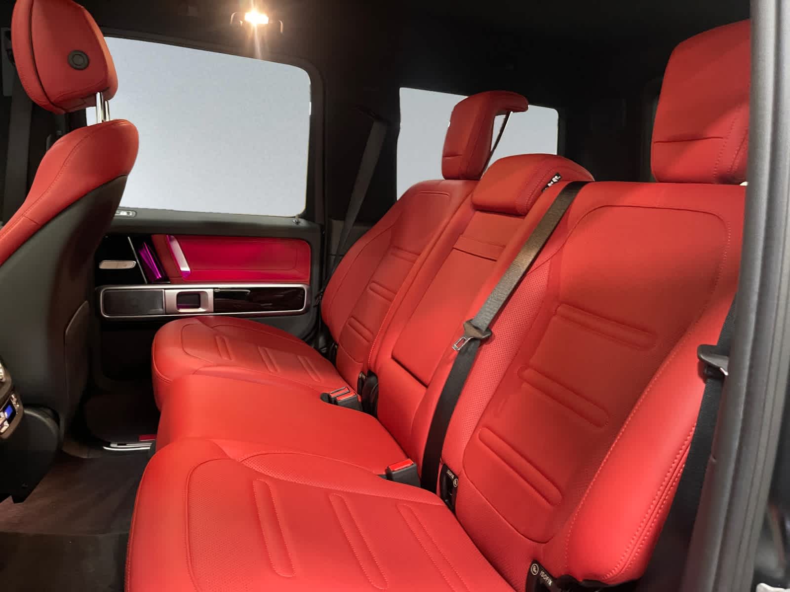 used 2022 Mercedes-Benz G 550 car, priced at $139,998