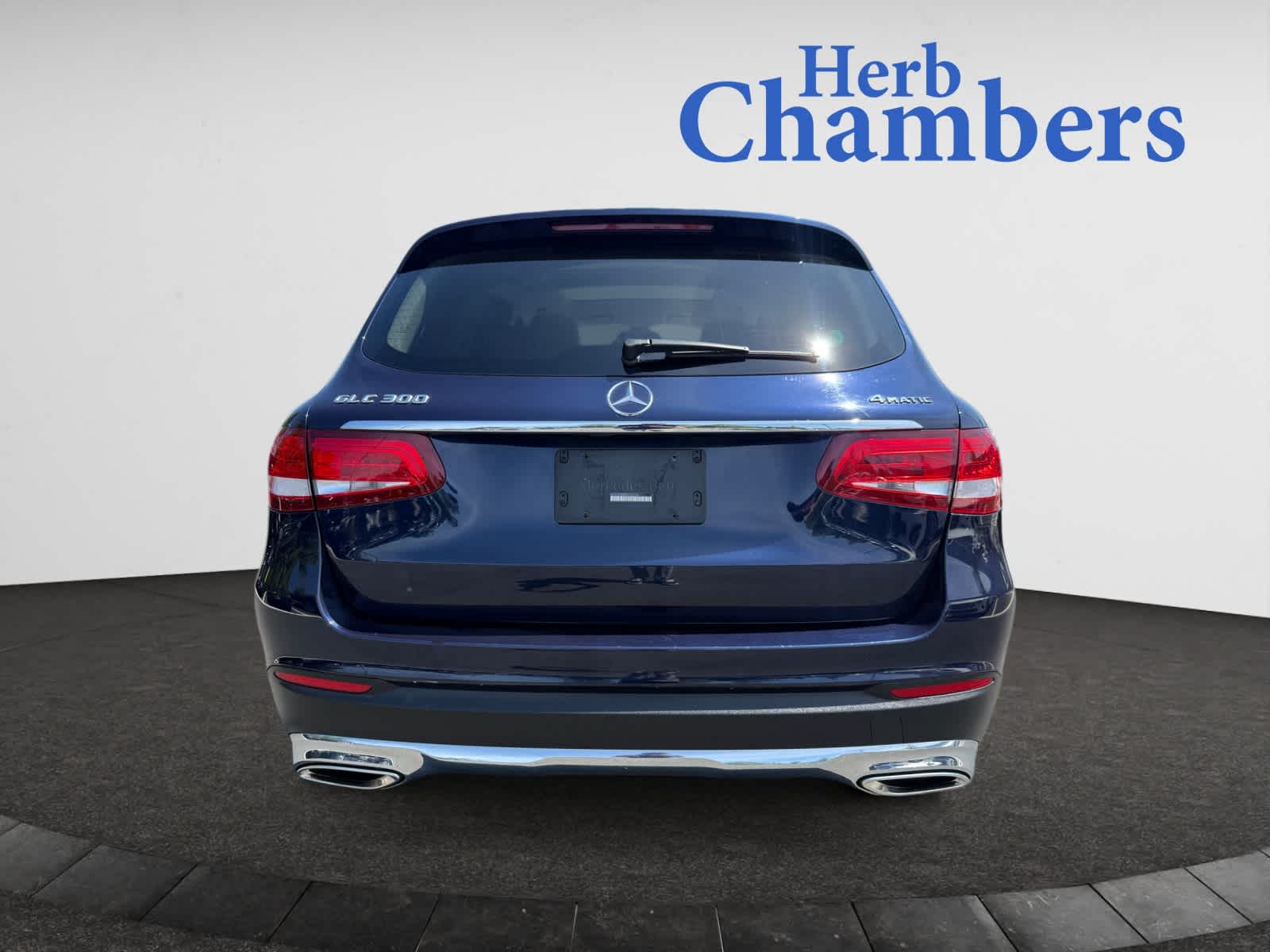 used 2019 Mercedes-Benz GLC 300 car, priced at $26,998