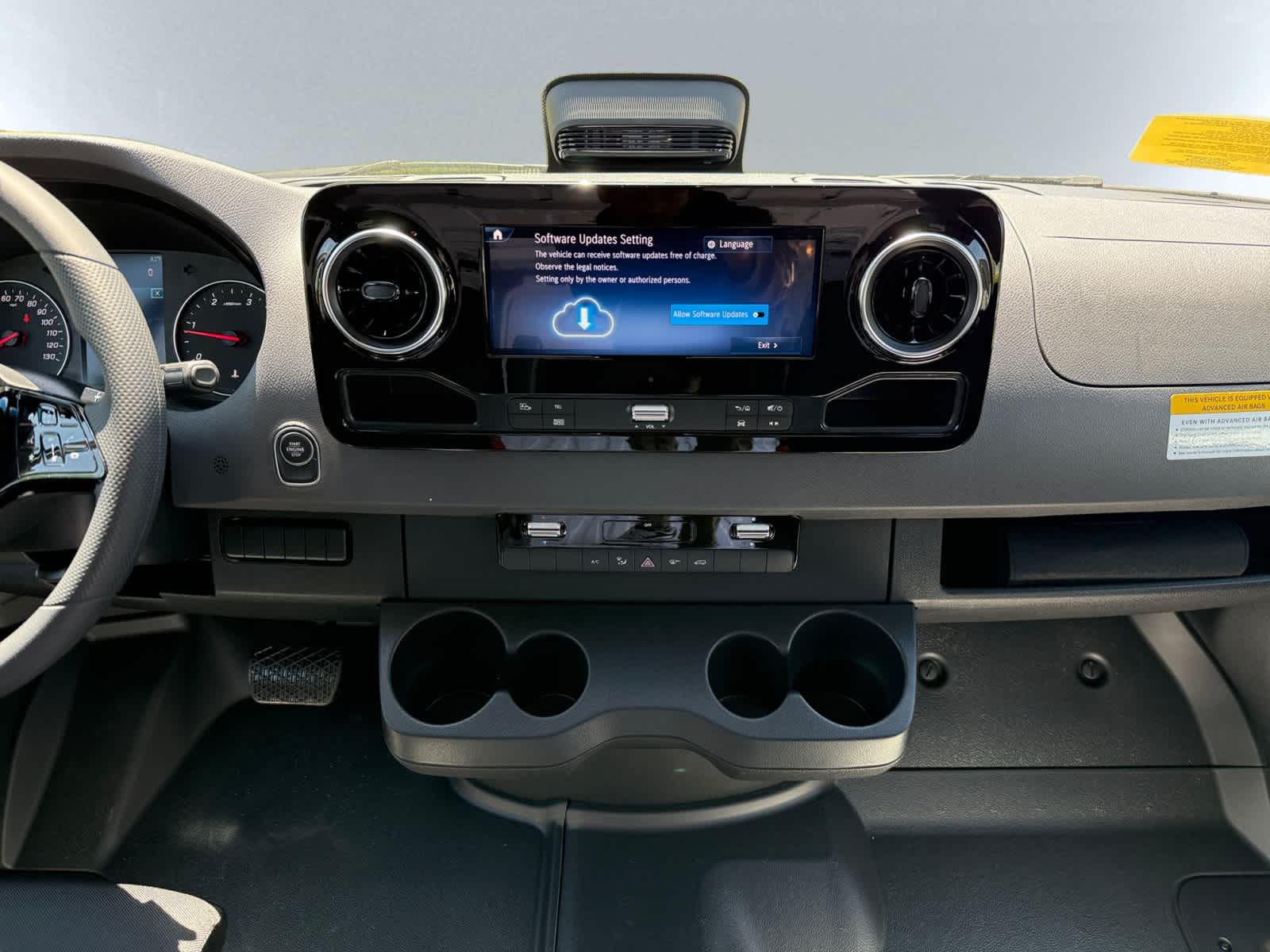 new 2025 Mercedes-Benz Sprinter car