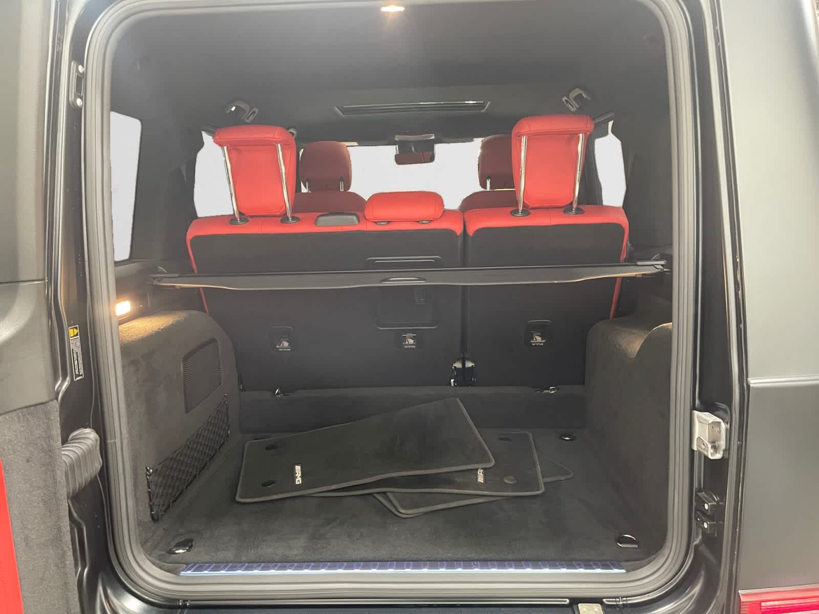 used 2022 Mercedes-Benz G 550 car, priced at $139,998