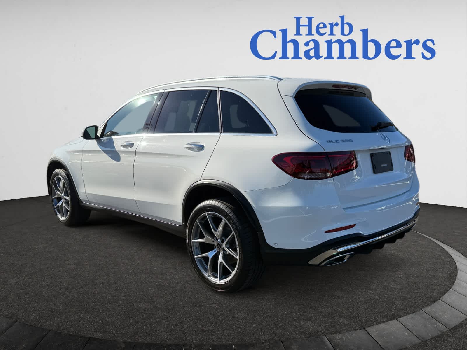 used 2022 Mercedes-Benz GLC 300 car, priced at $35,498