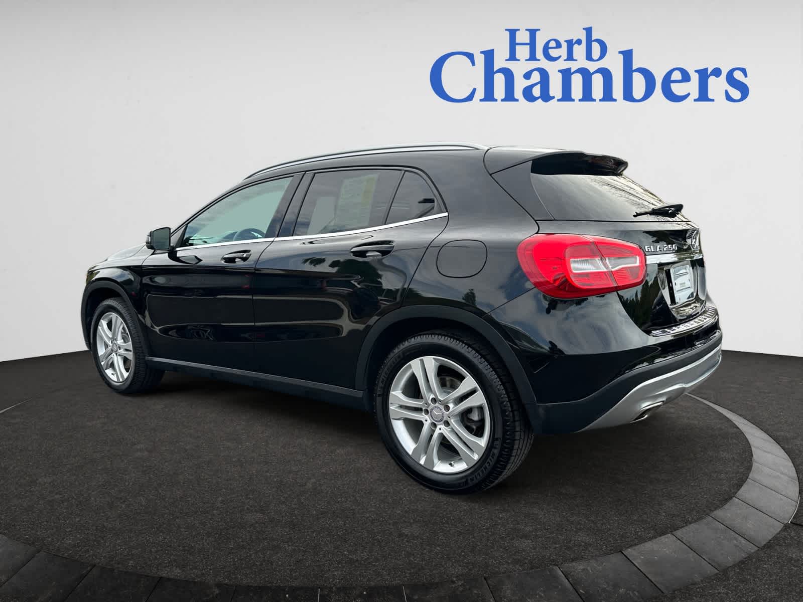 used 2015 Mercedes-Benz GLA 250 car, priced at $17,798