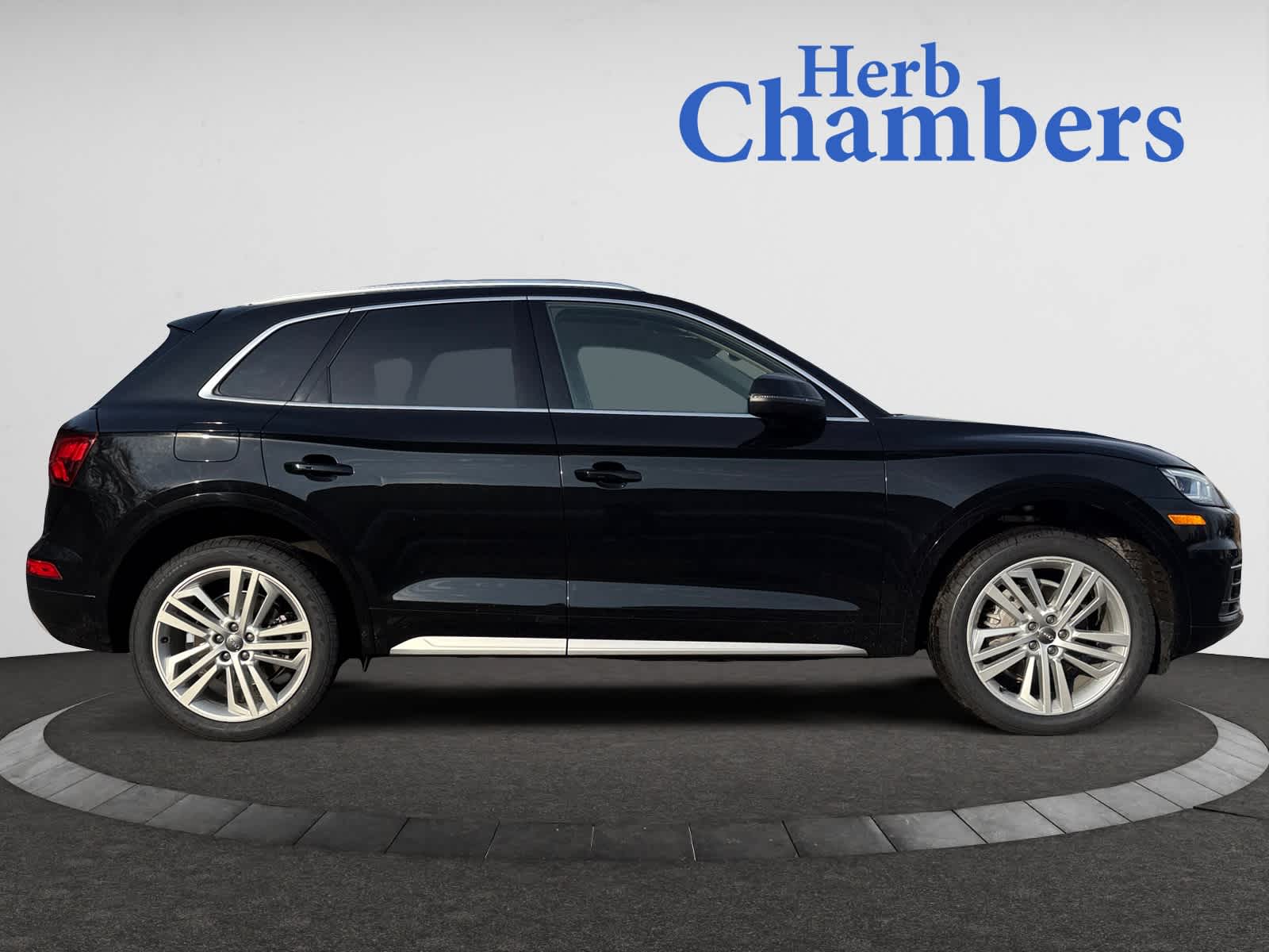 used 2020 Audi Q5 car, priced at $28,998