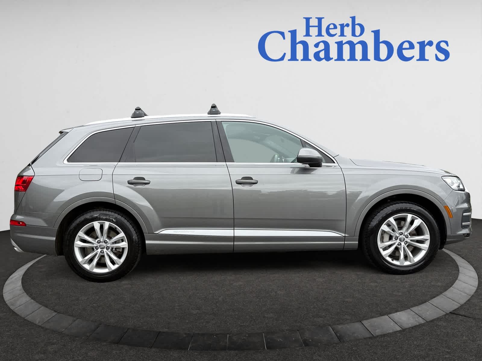 used 2018 Audi Q7 car, priced at $21,488