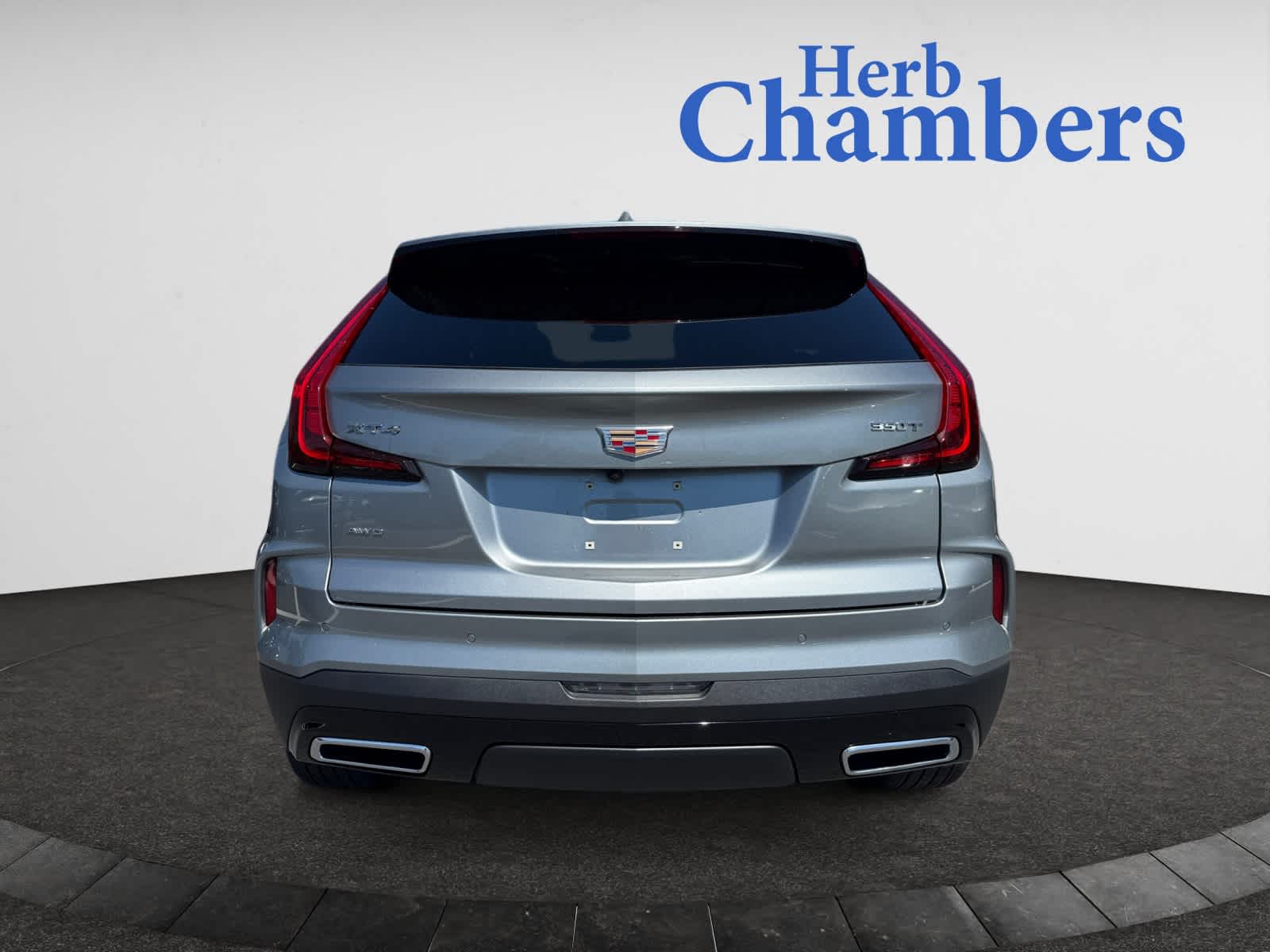 used 2024 Cadillac XT4 car, priced at $37,988