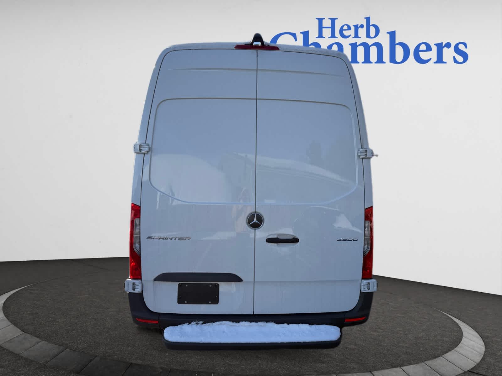 new 2024 Mercedes-Benz Sprinter car