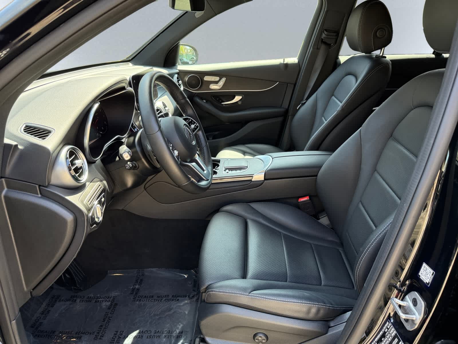 used 2022 Mercedes-Benz GLC 300 car, priced at $35,988