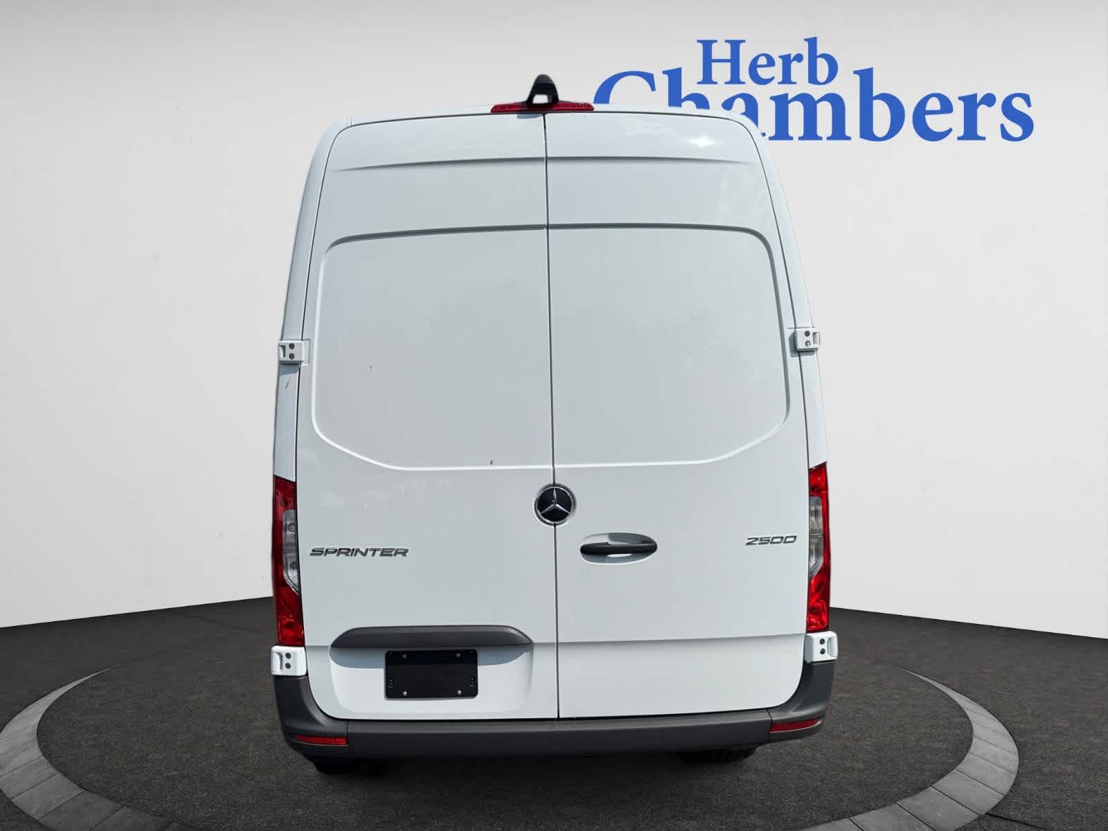 new 2025 Mercedes-Benz Sprinter 2500 car