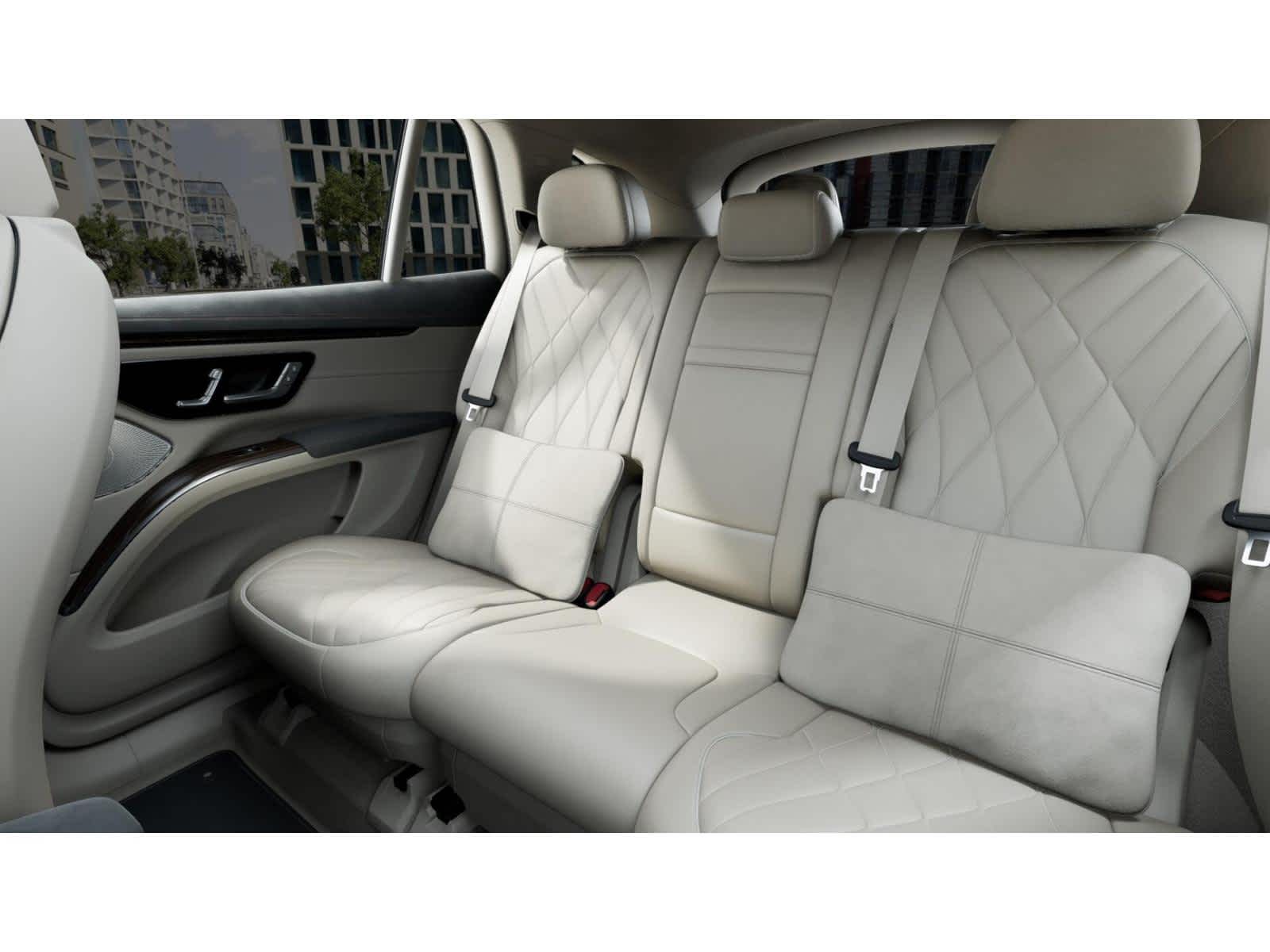 new 2025 Mercedes-Benz EQS 580 car
