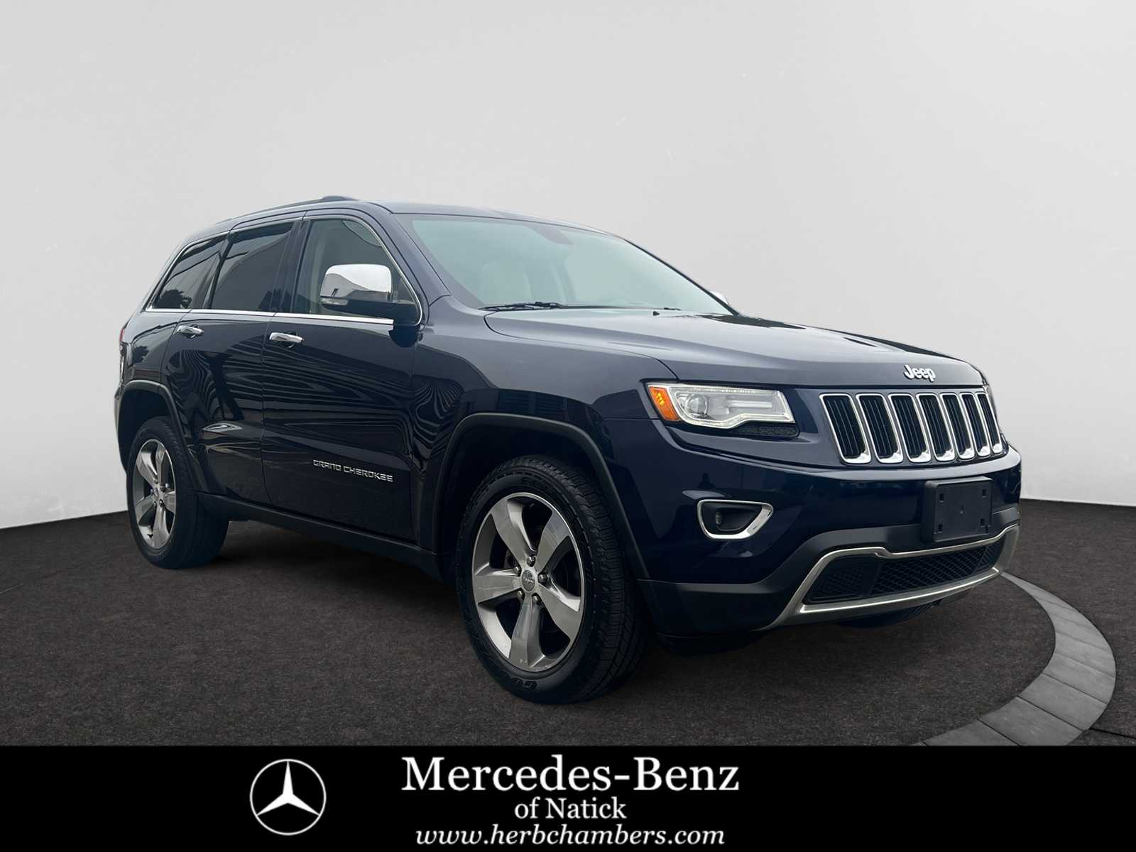 used 2014 Jeep Grand Cherokee car, priced at $15,798
