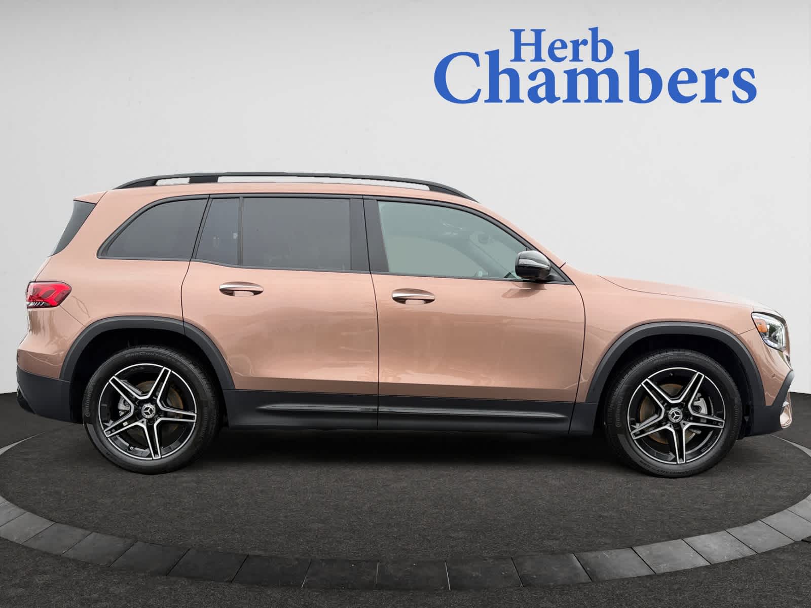 used 2023 Mercedes-Benz GLB 250 car, priced at $39,688