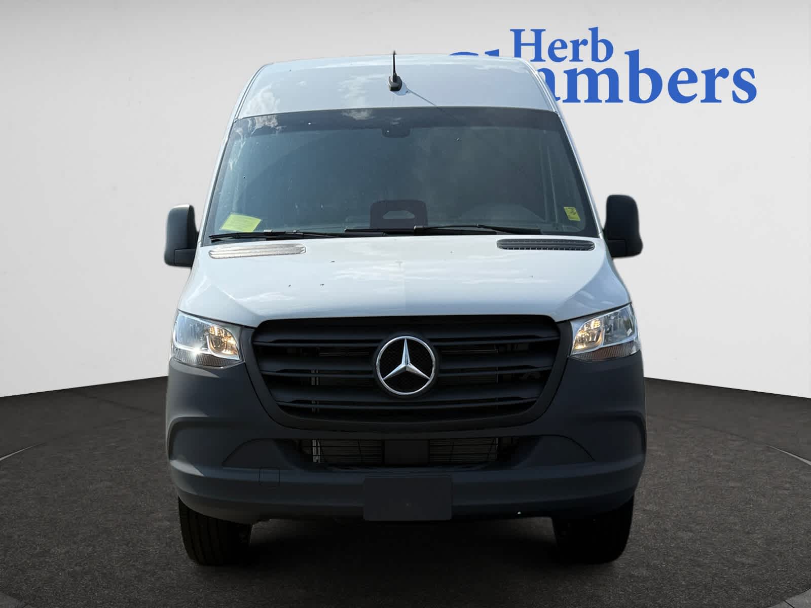 new 2025 Mercedes-Benz Sprinter 2500 car