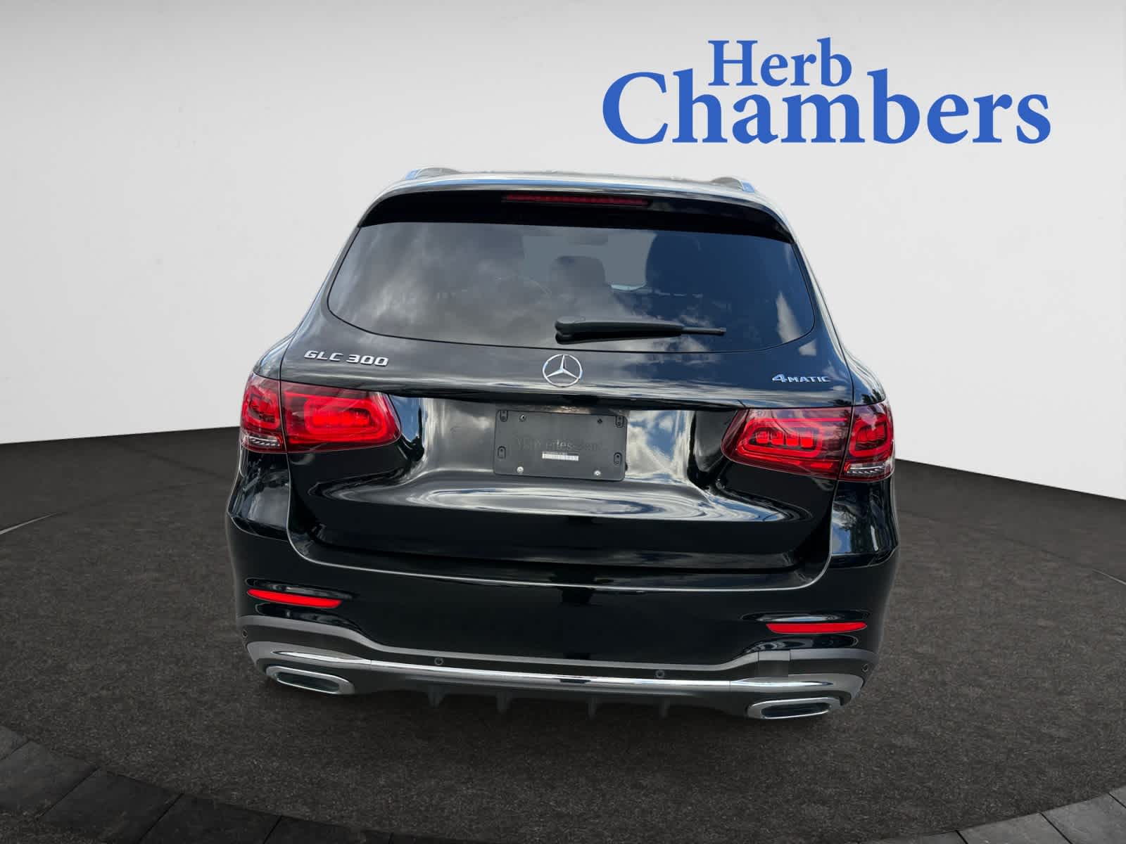 used 2022 Mercedes-Benz GLC 300 car, priced at $35,998