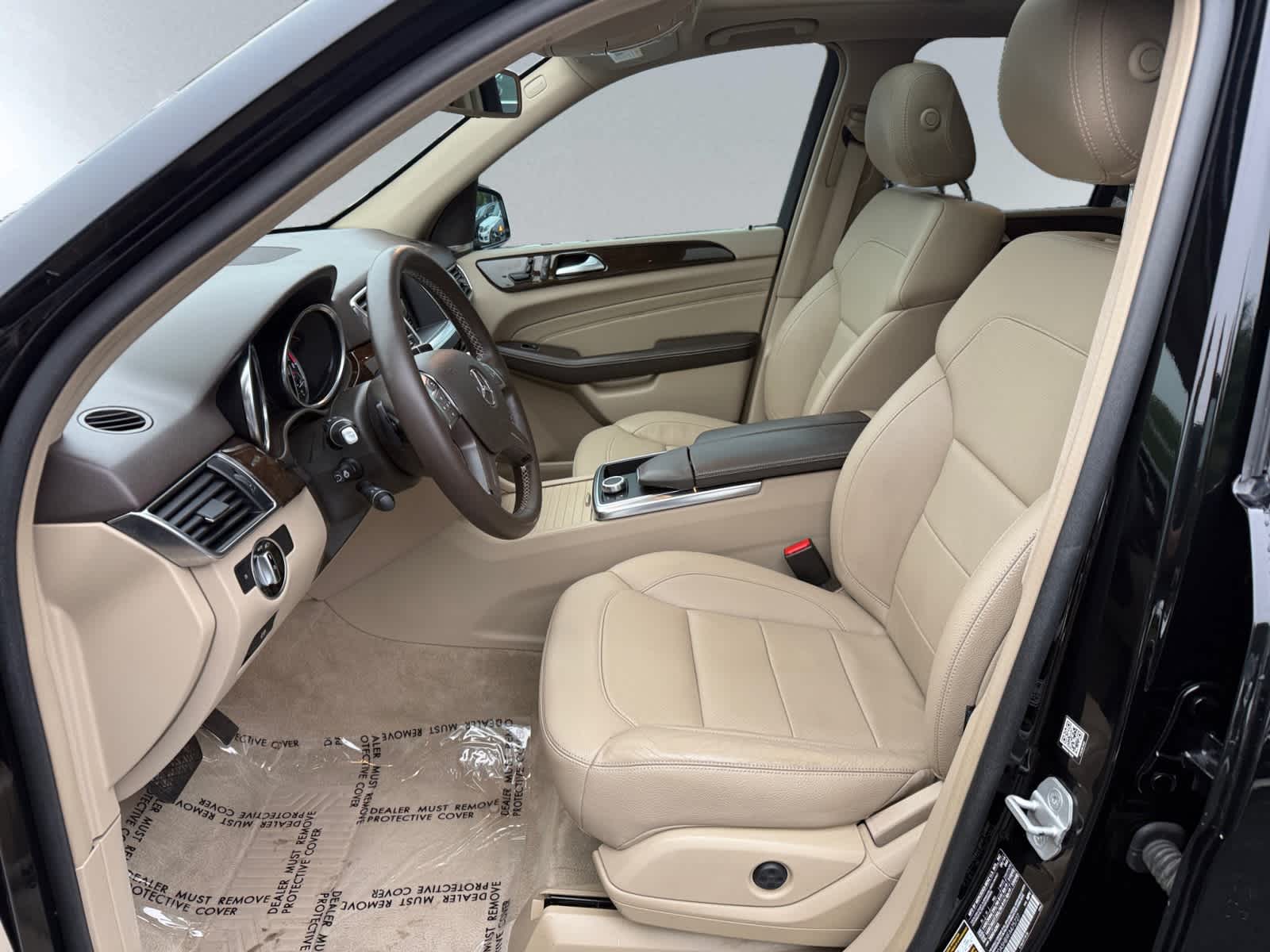 used 2015 Mercedes-Benz M-Class car, priced at $14,998