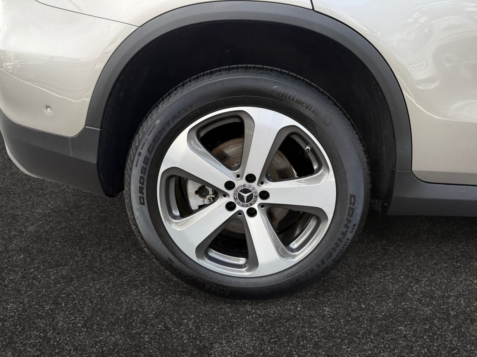 used 2020 Mercedes-Benz GLC 300 car, priced at $27,988