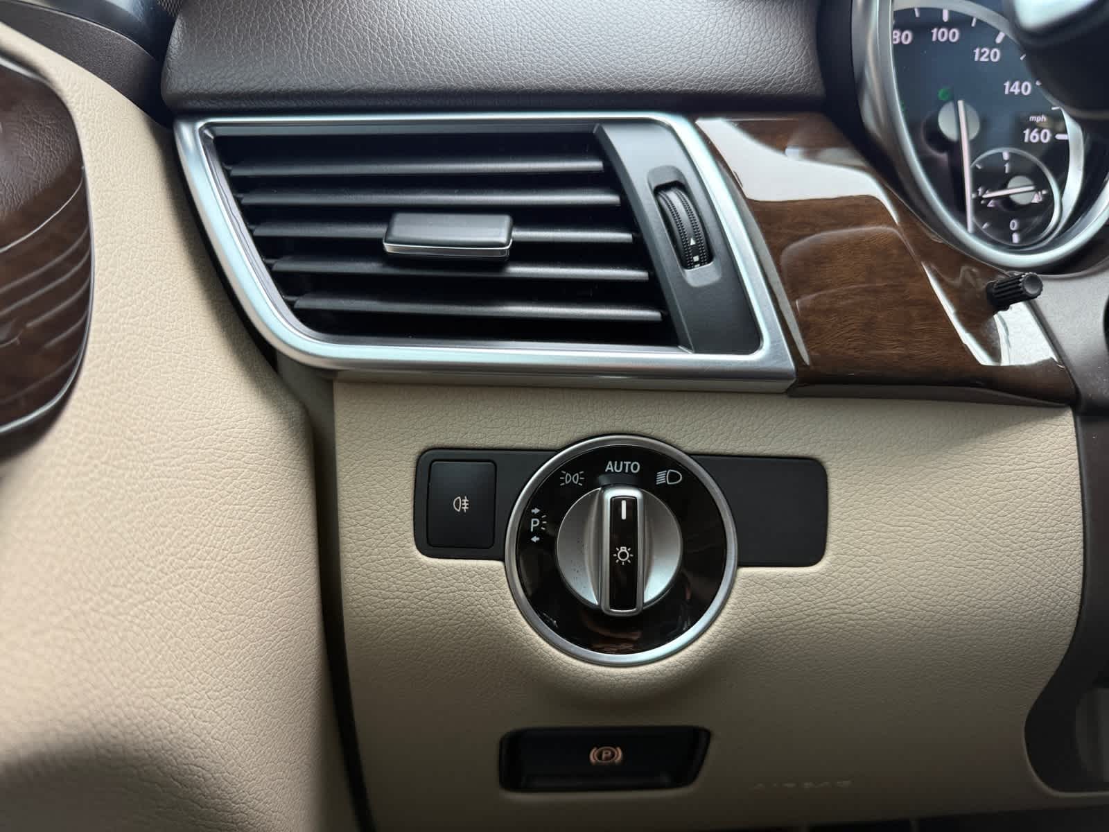 used 2015 Mercedes-Benz M-Class car, priced at $14,998