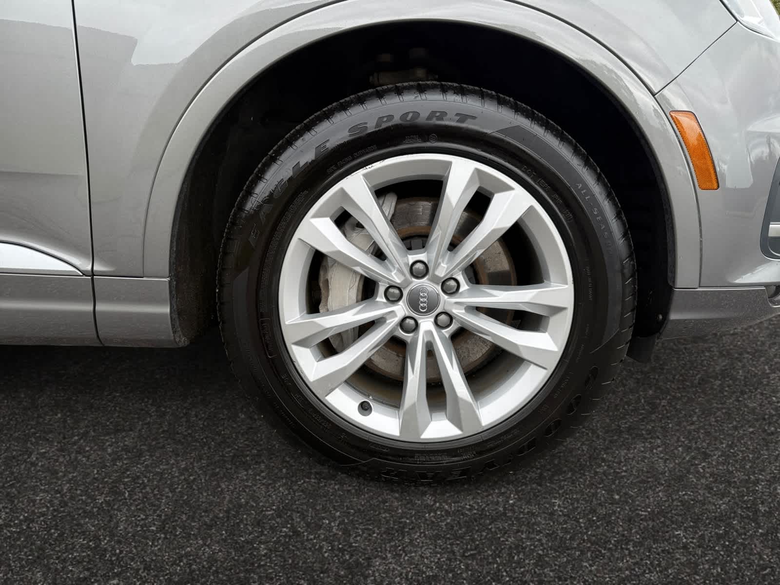 used 2018 Audi Q7 car, priced at $21,488