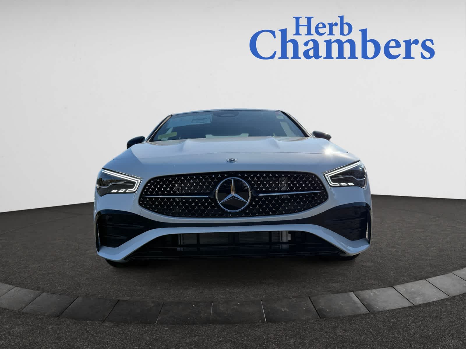 new 2025 Mercedes-Benz CLA 250 car