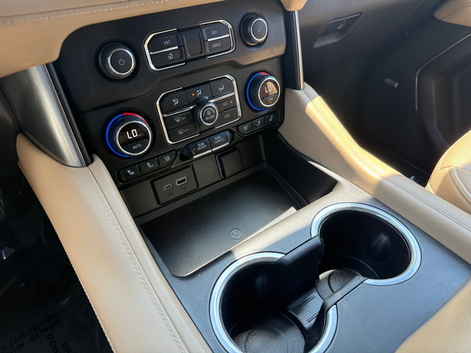 used 2021 Chevrolet Suburban car, priced at $39,988