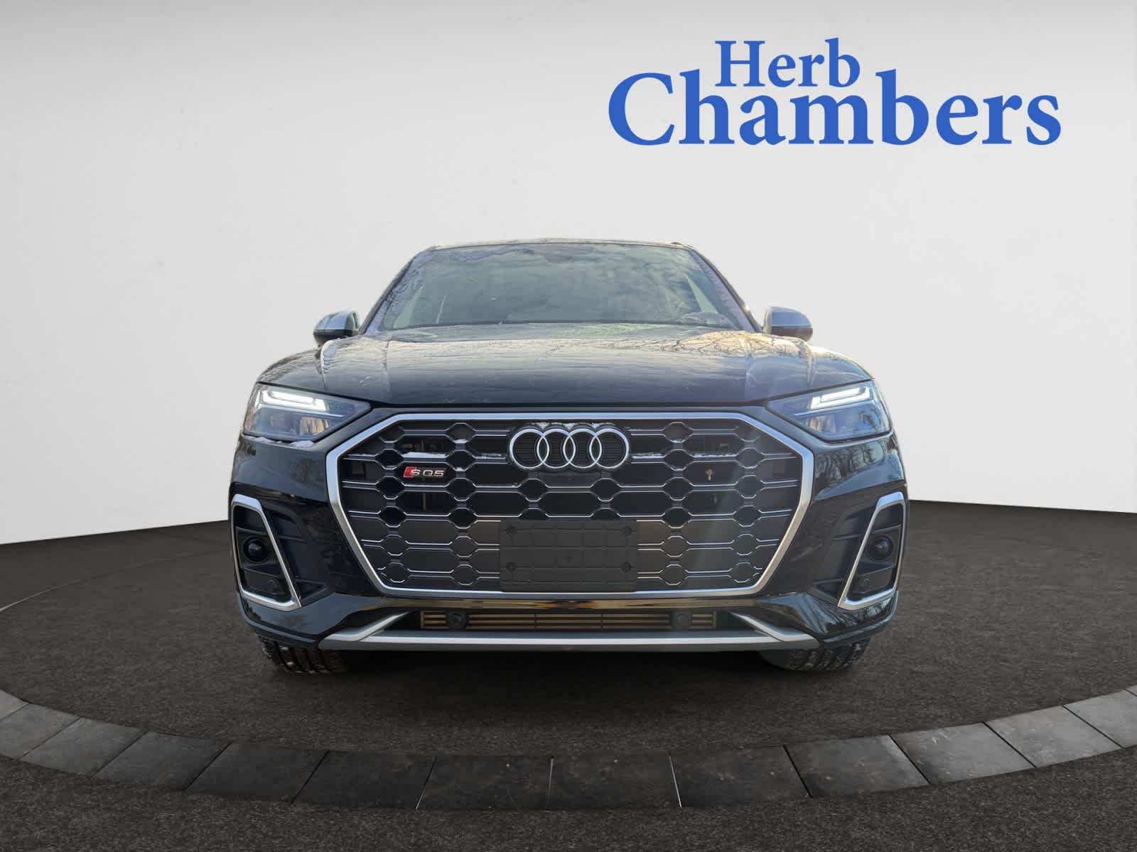 used 2022 Audi SQ5 car, priced at $44,998